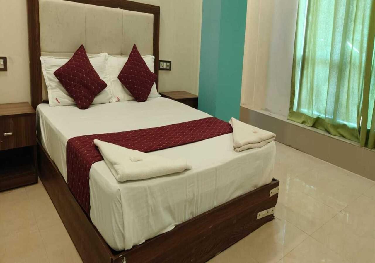 Hotel Blue Sky Residency Mumbai Kültér fotó